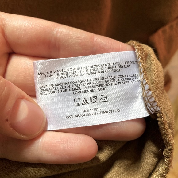 Woolrich Men’s Brown Flannel Shirt - Picture 7 of 9